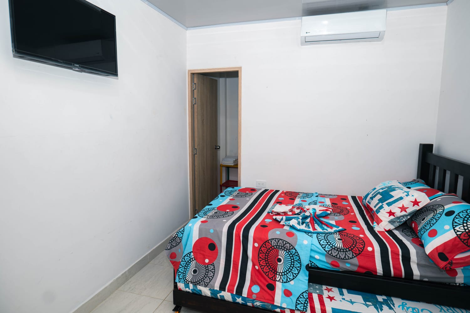 Habitación pareja pianguita